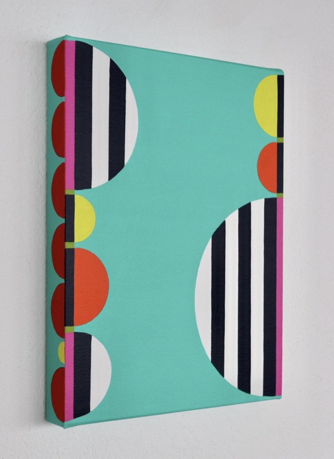 Carnavalesco, 2023
Acrylic on canvas
40 x 30 x 4,5 cm